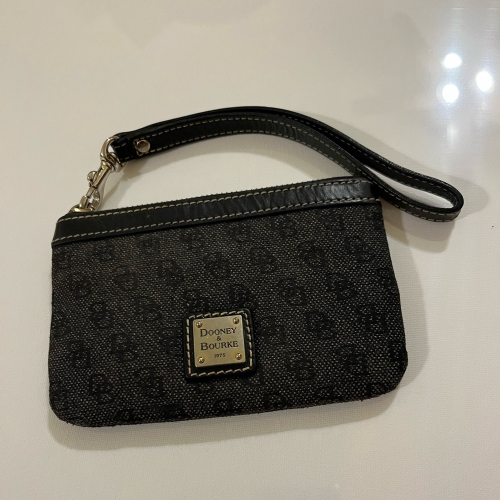 Dooney and Bourke Wristlet